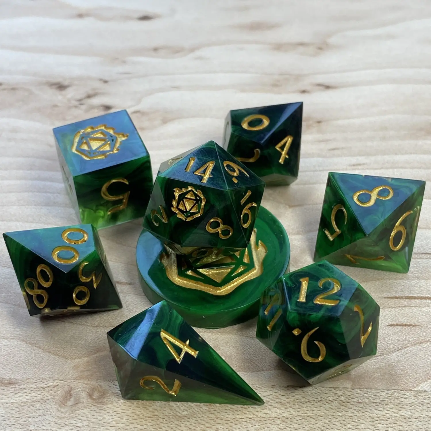 Contagion - Glows in Blacklight D6 - Image 4